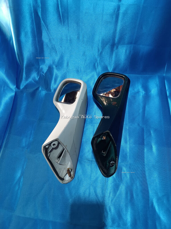 Suzuki Escudo Fender Mirror - Image 2