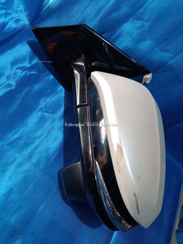 Toyota Harrier 2016 Model Side Mirror - Image 2