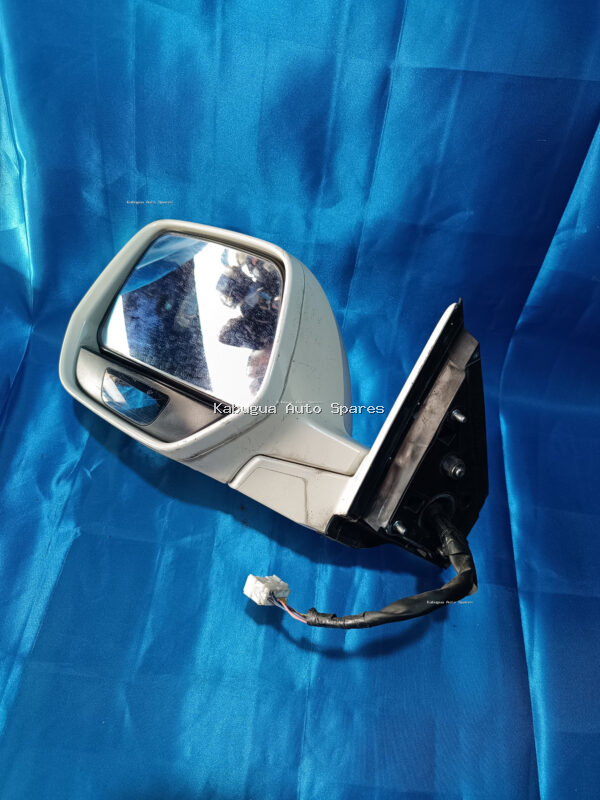 Honda Crv Re4 2008 Model Side Mirror - Image 3