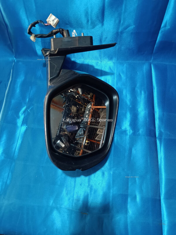 Honda Vezel 2020 Model Side Mirror - Image 3