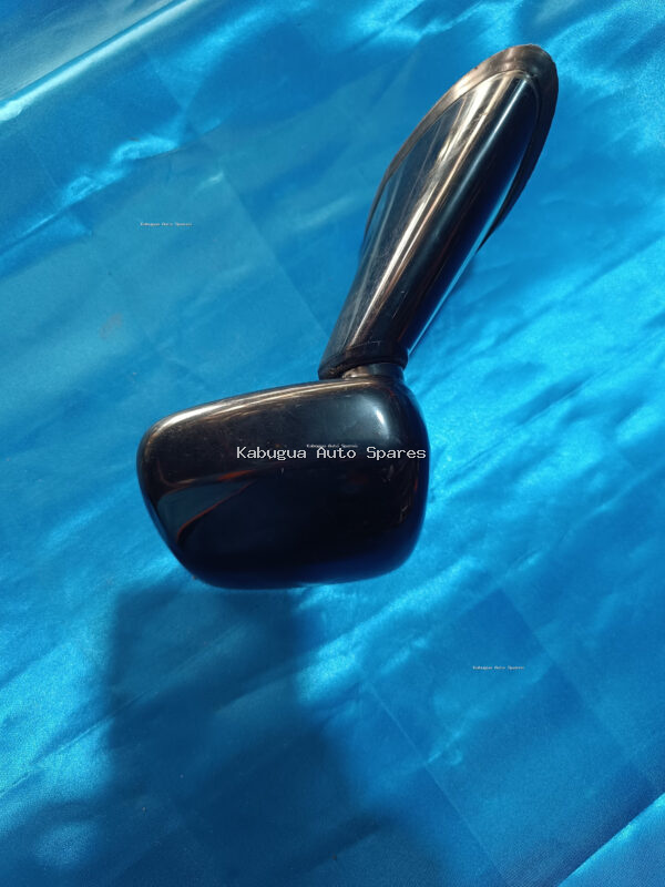 Toyota Harrier 240. 2005 Model Fender Mirror - Image 2