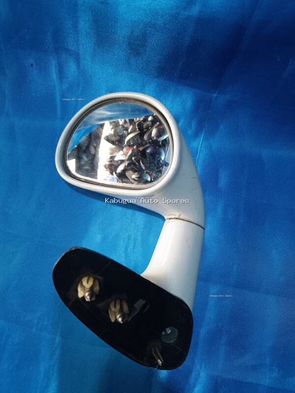 Mitsubishi Outlander 2008 Model Fender Mirror - Image 3