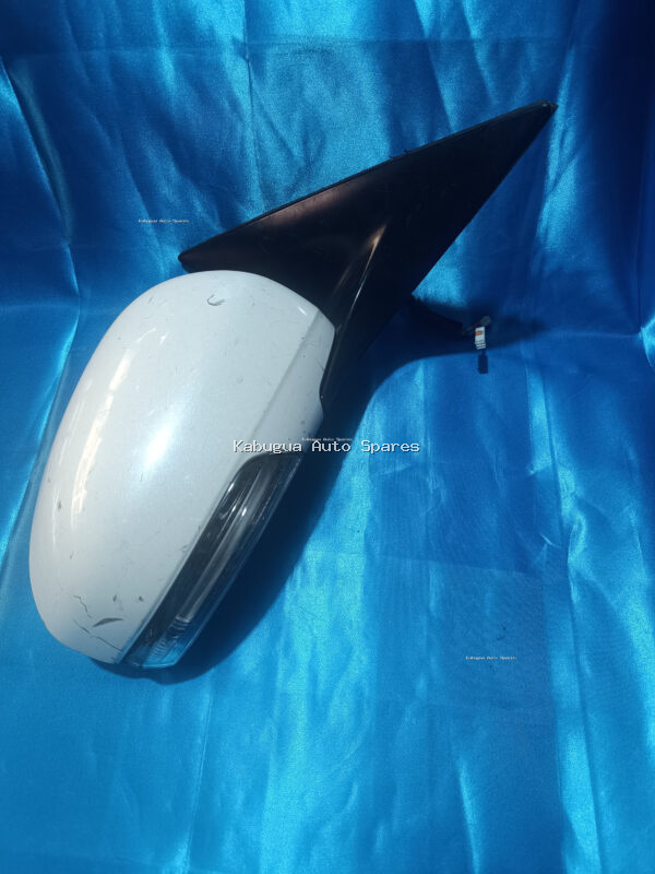 Toyota Mark -X 2012 Side Mirror - Image 2