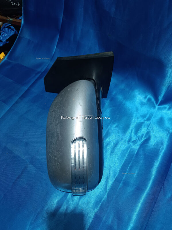 Toyota Primio 2008 Model Sidemirror