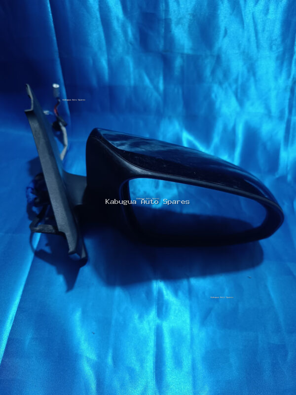 Toyota Vitz Juwela 2010 Model Side Mirror - Image 2