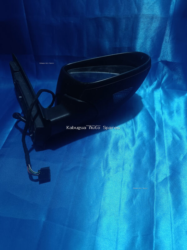 Volkswagen Touran 2012 Model Side Mirror - Image 2