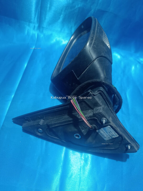 Volkswagen Golf 5 Side Mirror 2008 Model - Image 3