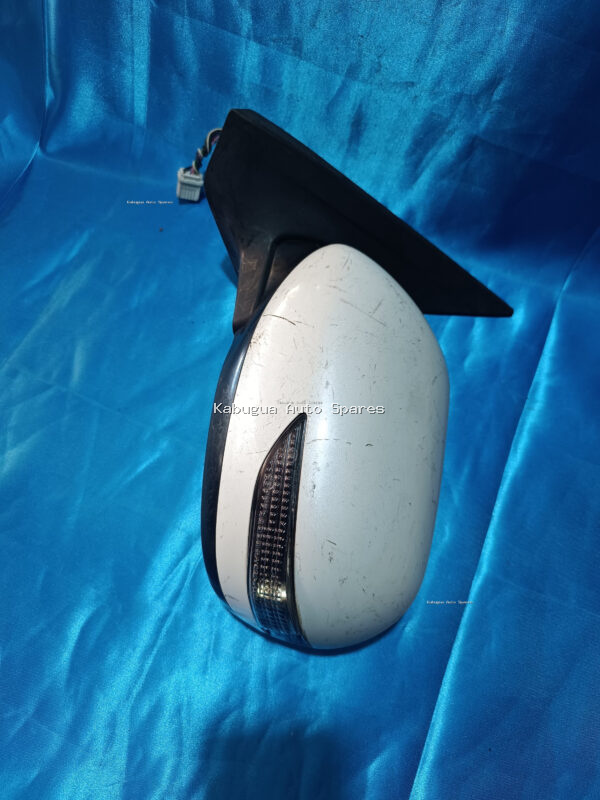 Subaru Exiga 2005 Model Side Mirror