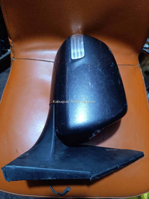 Toyota Vanguard 2010 Model Side Mirror